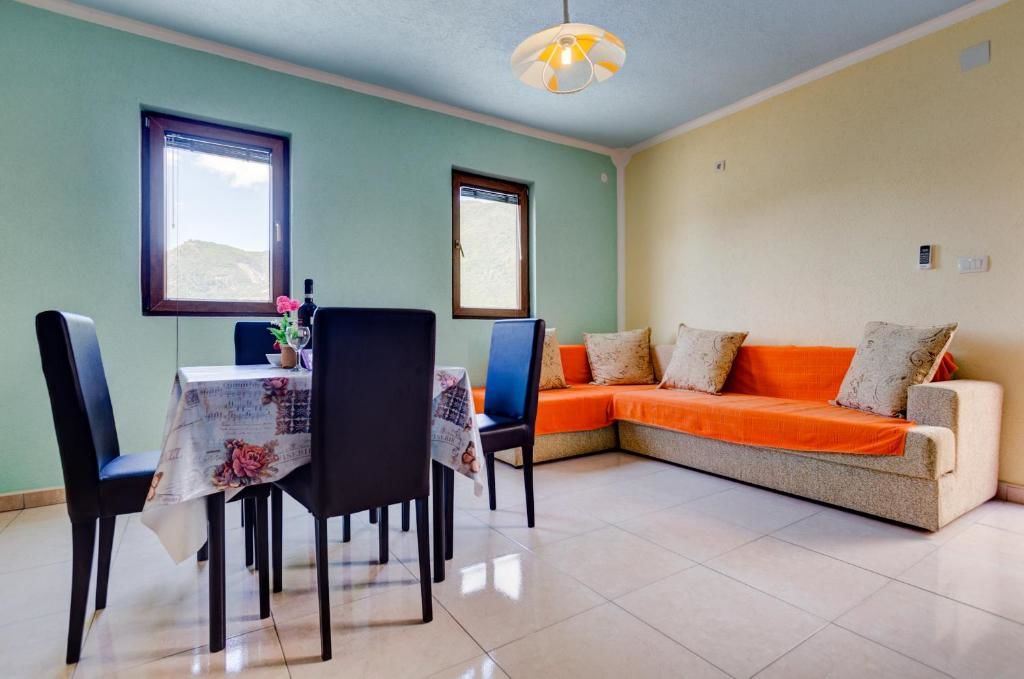 Апартаменты Sea Star Apartments Тиват