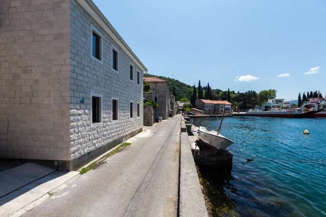 Апартаменты Sea Star Apartments Тиват-28