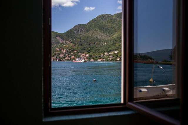 Апартаменты Sea Star Apartments Тиват-5